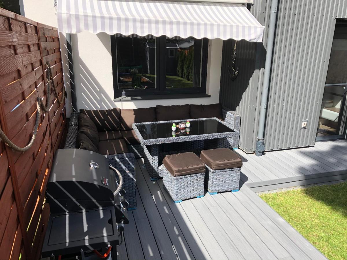 Ferienwohnung Apartament Zatoka Deluxe Z Ogrodem Debogorze Exterior foto