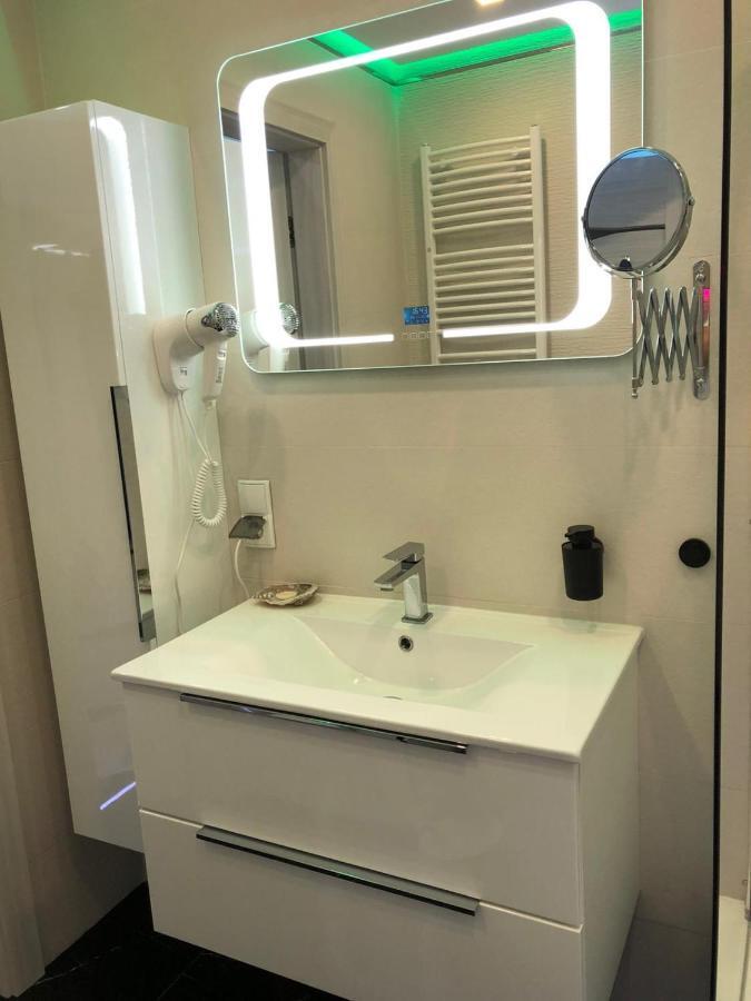 Ferienwohnung Apartament Zatoka Deluxe Z Ogrodem Debogorze Exterior foto